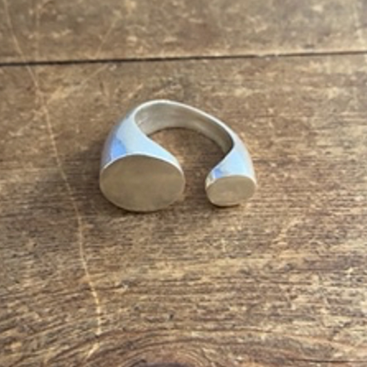 Sterling silver open ring 1